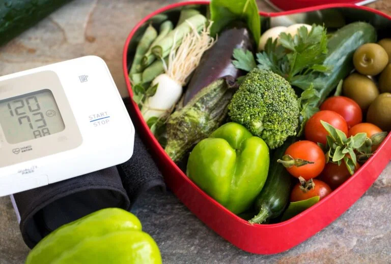 Food-to-reduce-high-blood-pressure-768x520_compressed