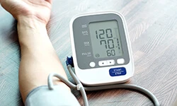 Digital upper arm monitors