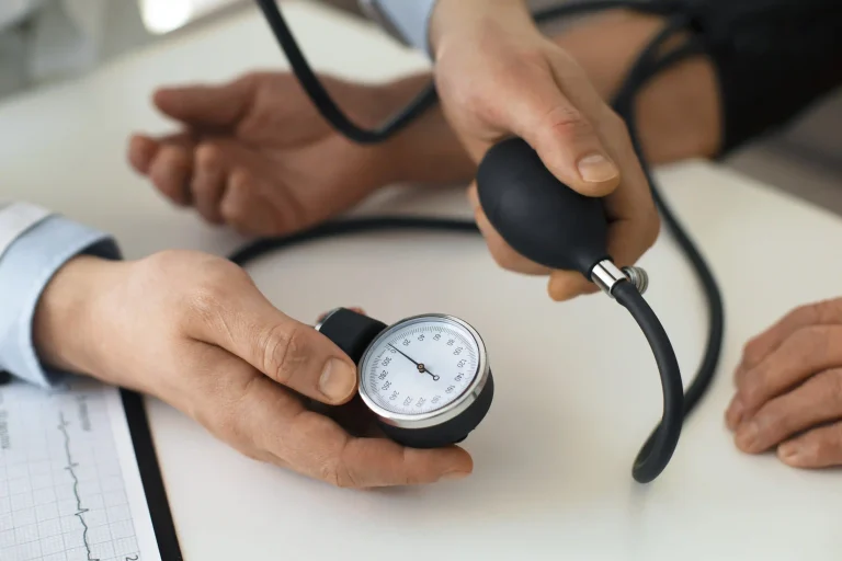 Stage 2 Hypertension Range | Bpin Control